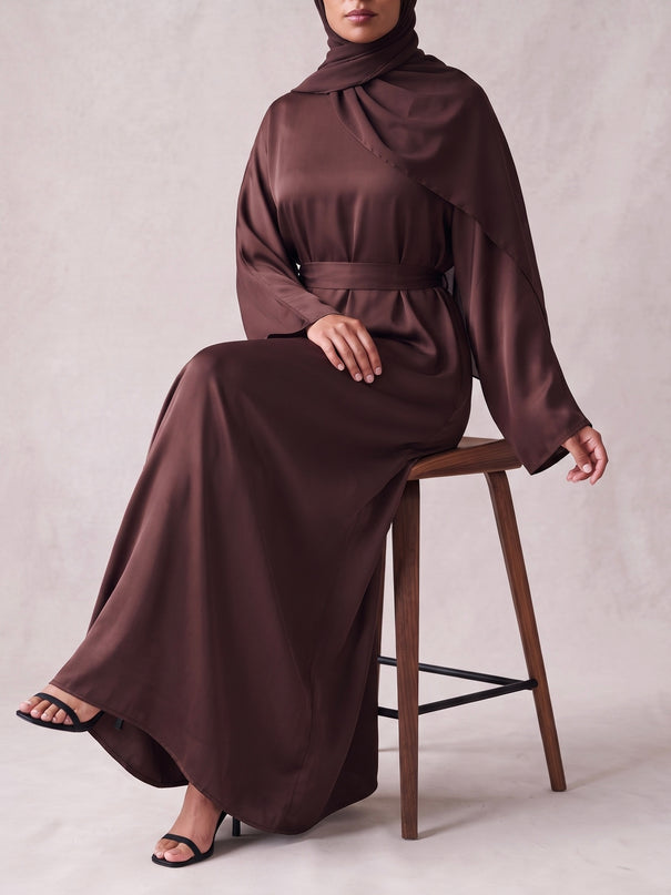 Casual Abaya with Pockets and Matching Hijab - Walnut