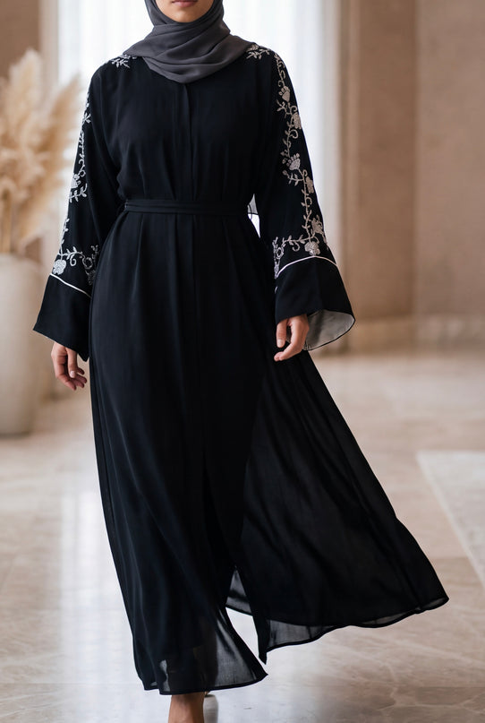 Nesrine Abaya